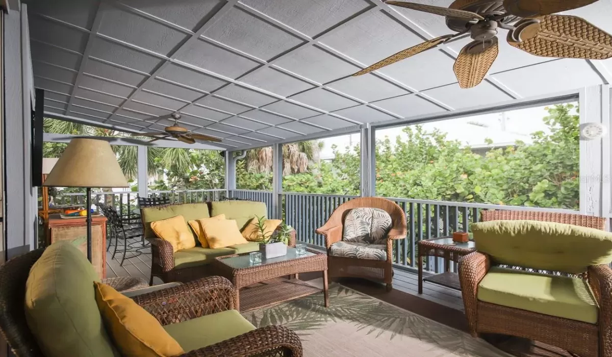 4 Bedrooms Bedrooms, 0 ,3 BathroomsBathrooms,Residential Lease,For Sale,0,D6130783