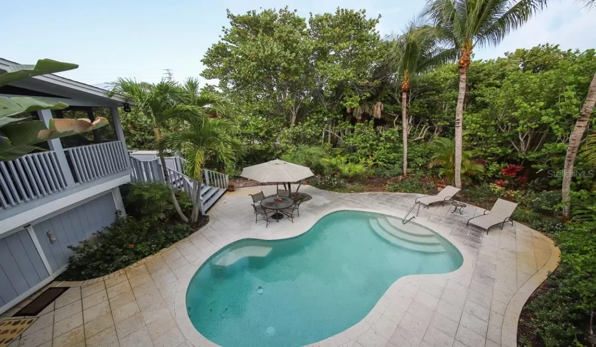 4 Bedrooms Bedrooms, 0 ,3 BathroomsBathrooms,Residential Lease,For Sale,0,D6130783