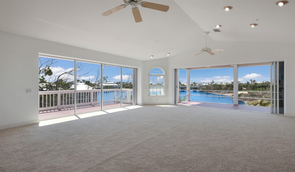 3 Bedrooms Bedrooms, 0 ,3 BathroomsBathrooms,Residential,Sold,0,D6127627