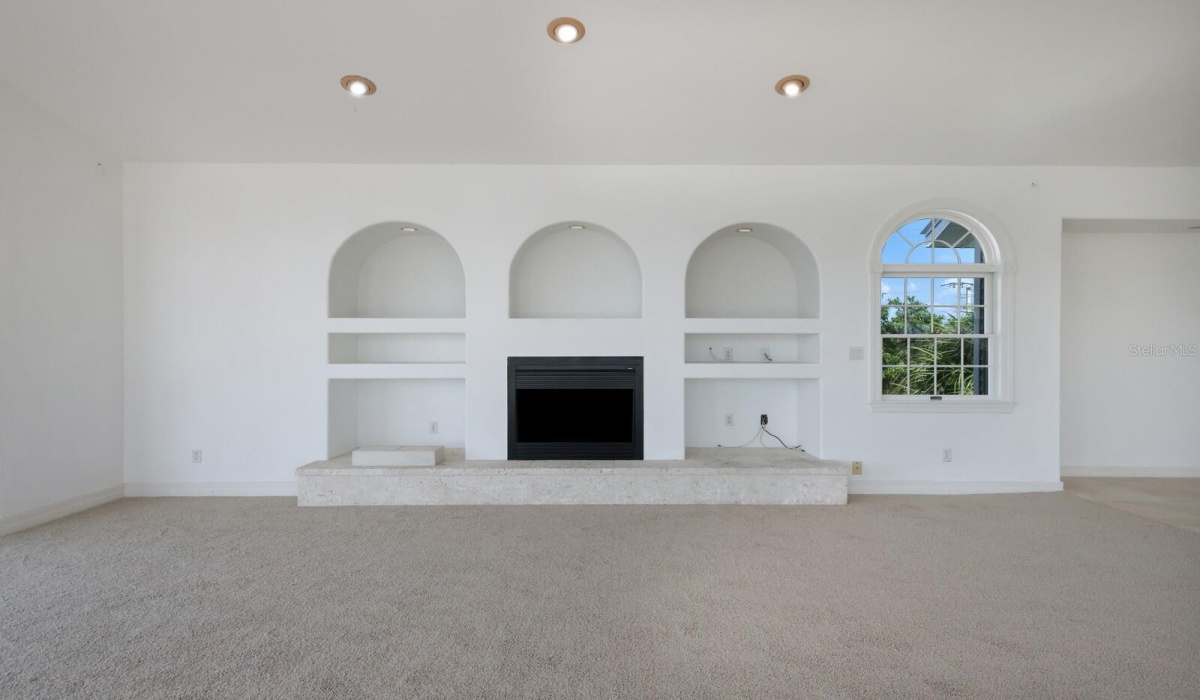 3 Bedrooms Bedrooms, 0 ,3 BathroomsBathrooms,Residential,Sold,0,D6127627
