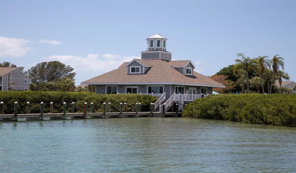 2 Bedrooms Bedrooms, 0 ,2 BathroomsBathrooms,Residential,Sold,0,D6126561