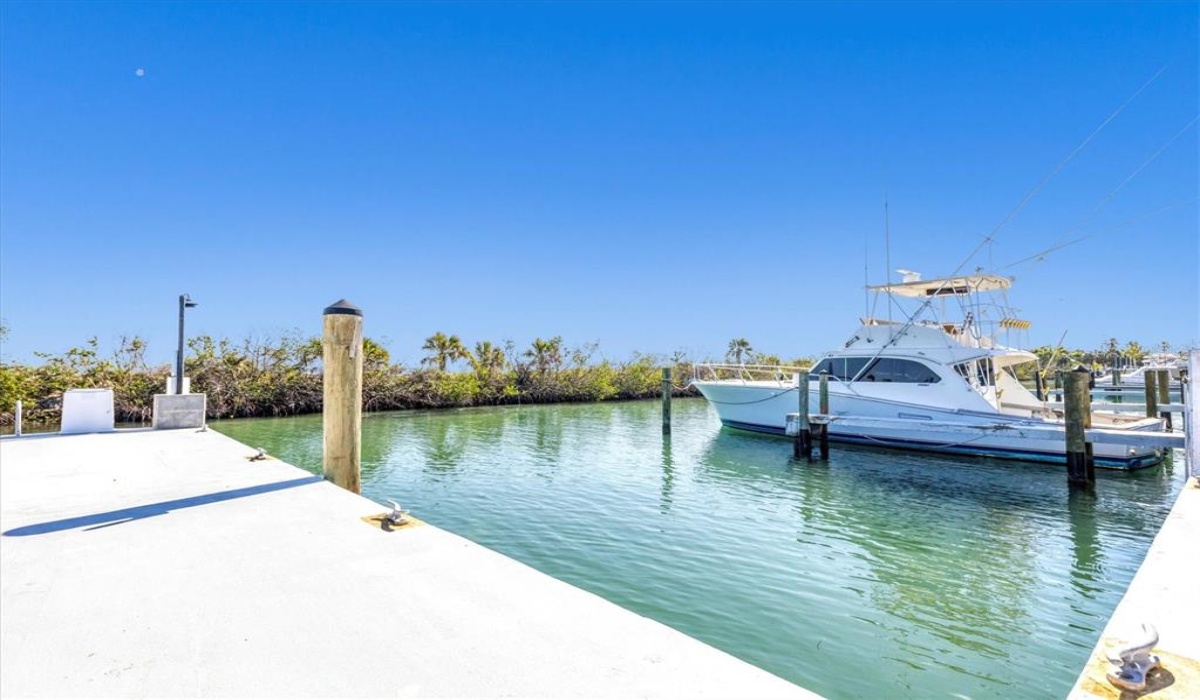 0 , 0 ,0,Residential,Sold,0,D6128222
