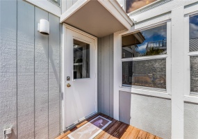 3 Bedrooms Bedrooms, 0 ,3 BathroomsBathrooms,Residential,Sold,0,D6129740