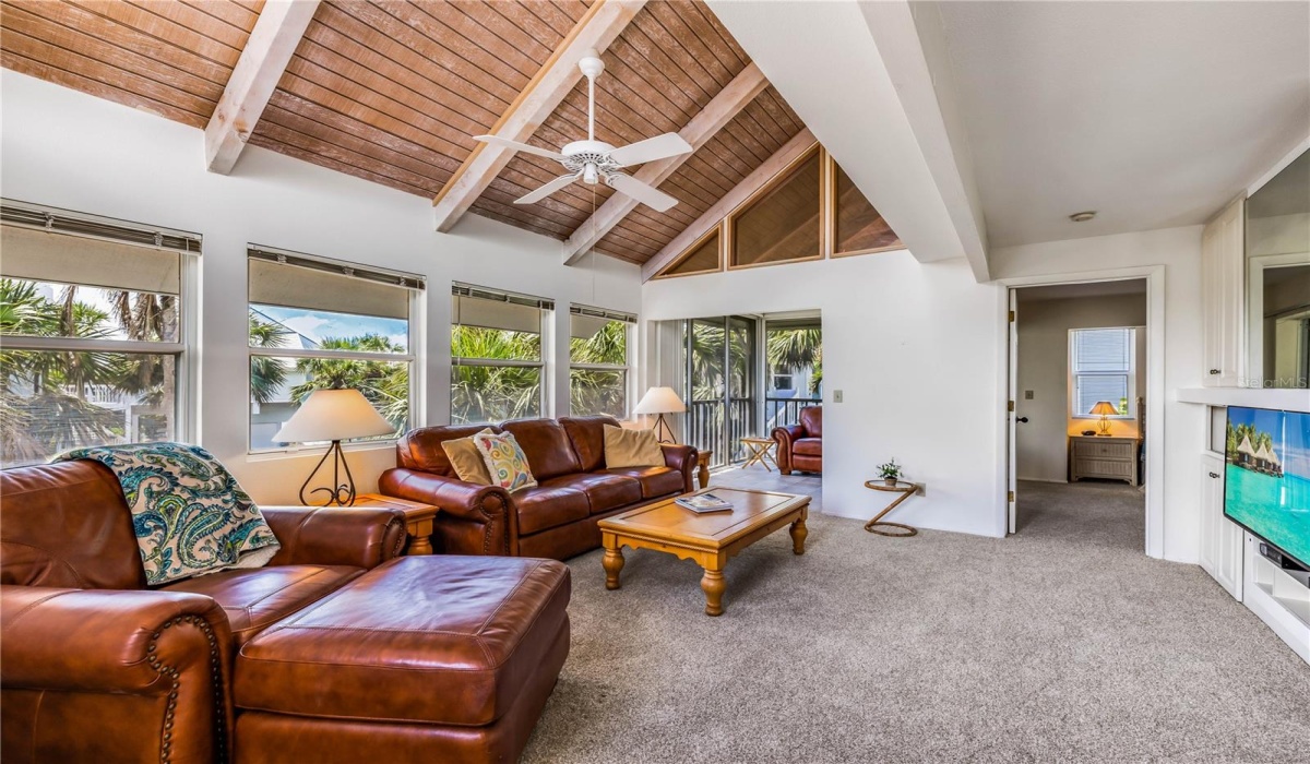 3 Bedrooms Bedrooms, 0 ,3 BathroomsBathrooms,Residential,Sold,0,D6129740