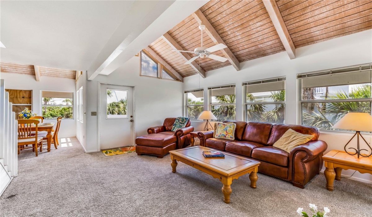 3 Bedrooms Bedrooms, 0 ,3 BathroomsBathrooms,Residential,Sold,0,D6129740
