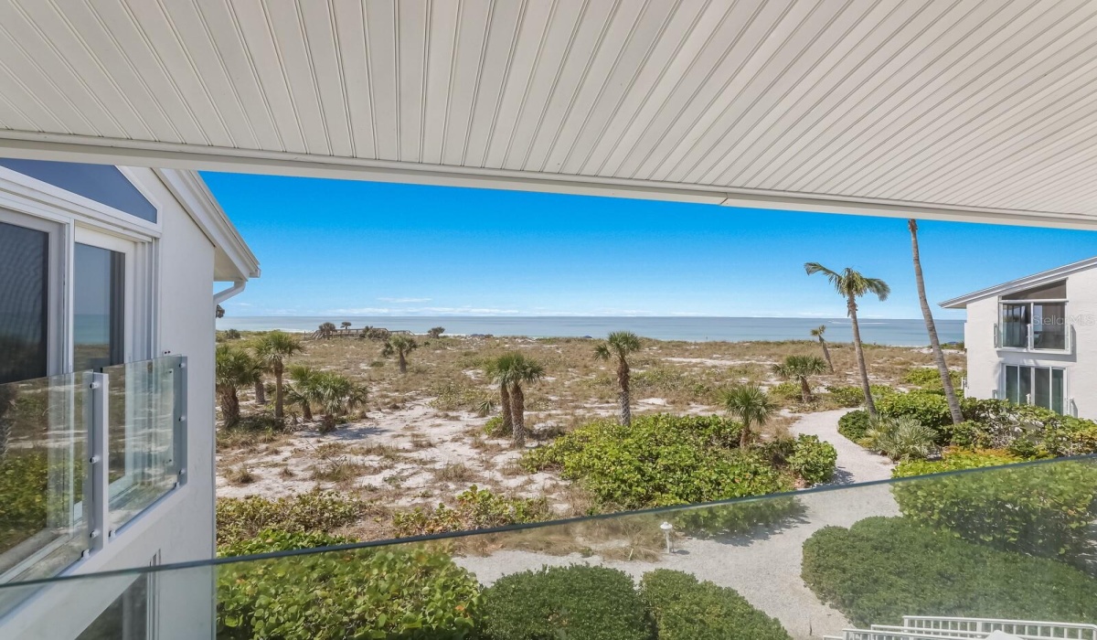 2 Bedrooms Bedrooms, 0 ,2 BathroomsBathrooms,Residential,For Sale,0,D6132642