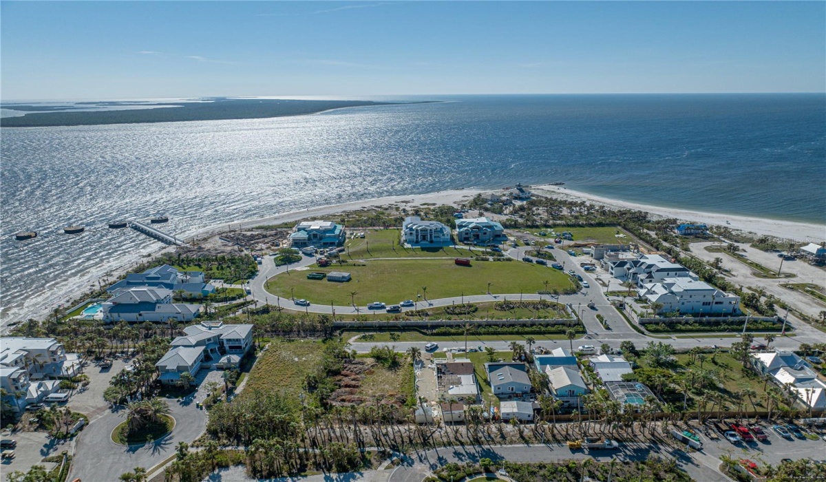0 , 0 ,0,Land,Sold,0,D6132926