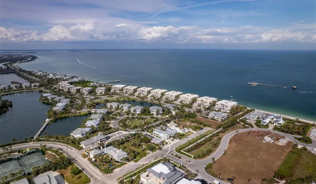 0 , 0 ,0,Land,Sold,0,D6133457
