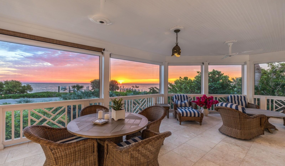 3 Bedrooms Bedrooms, 0 ,3 BathroomsBathrooms,Residential,For Sale,0,D6133538