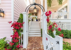 3 Bedrooms Bedrooms, 0 ,3 BathroomsBathrooms,Residential,For Sale,0,D6133538