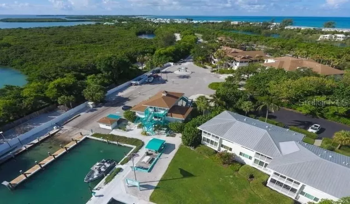 0 , 0 ,0,Residential,For Sale,0,D6134539