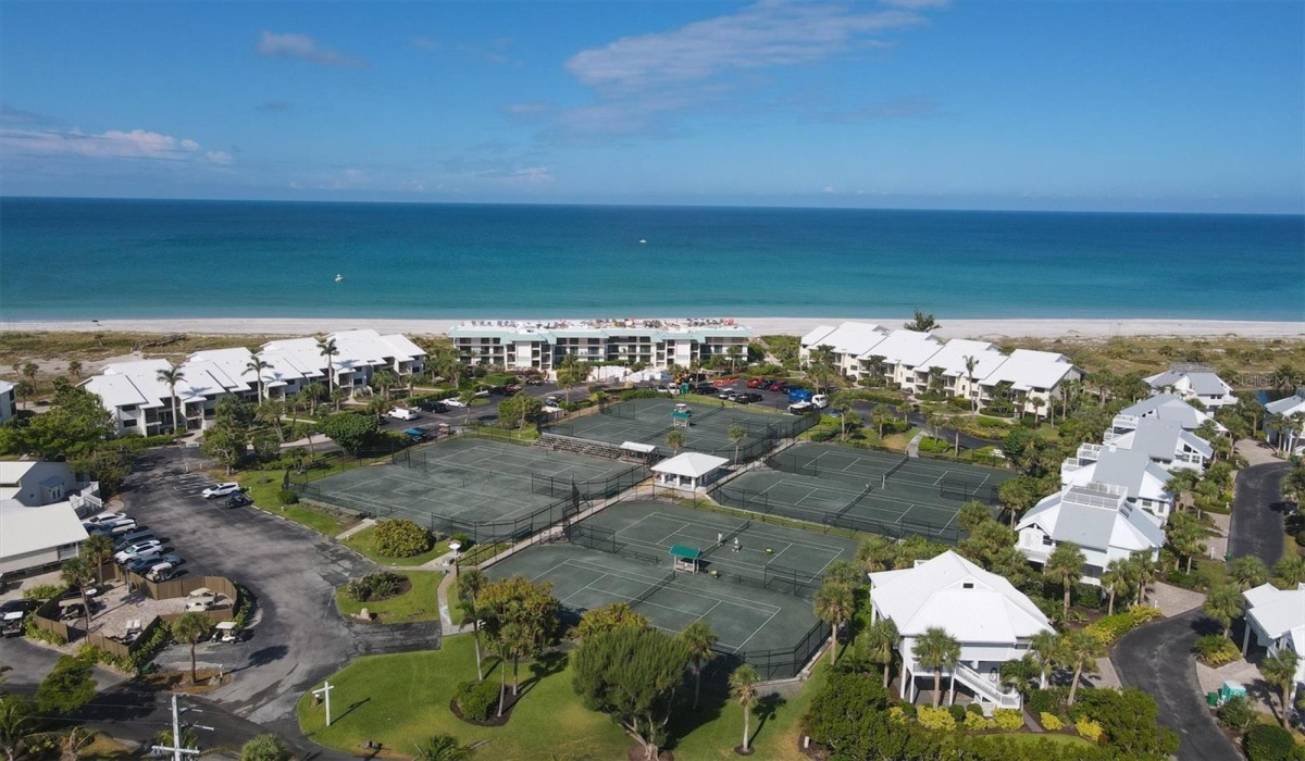 BG Club Tennis Courts!