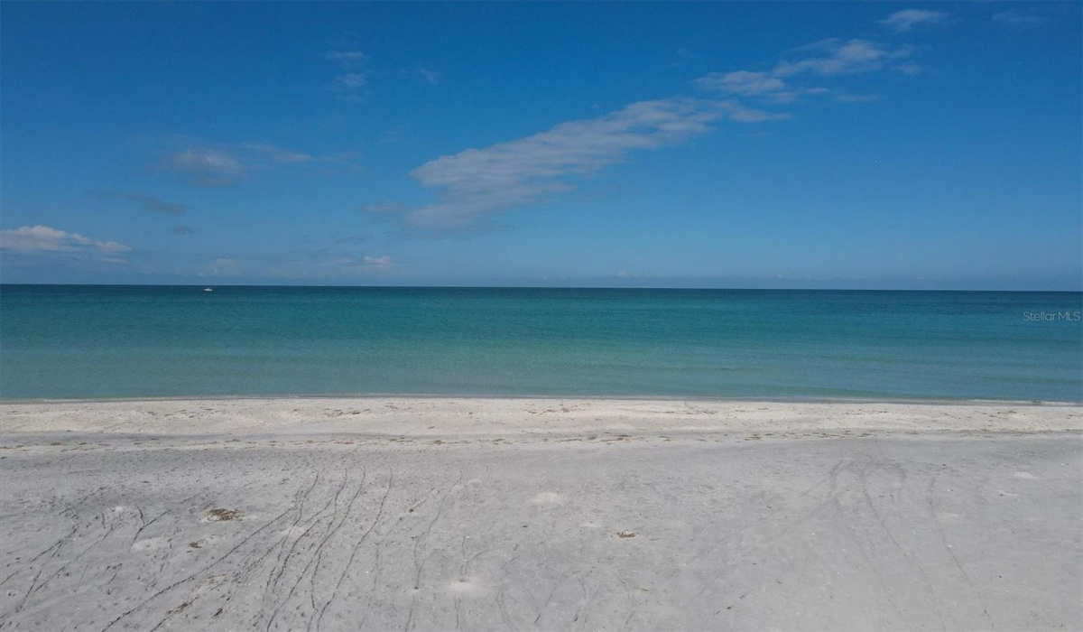 2 Bedrooms Bedrooms, 0 ,2 BathroomsBathrooms,Residential,For Sale,0,D6134973