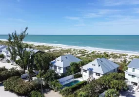 3 Bedrooms Bedrooms, 0 ,3 BathroomsBathrooms,Residential,Sold,0,D6128315