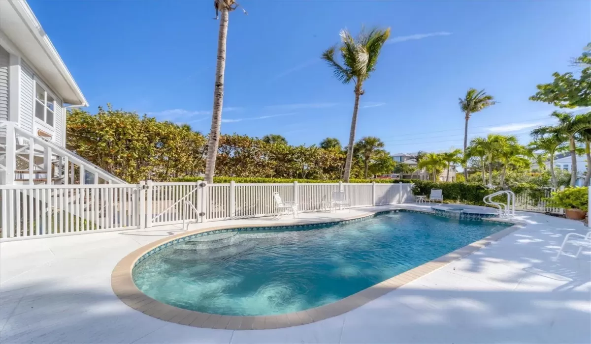 private pool