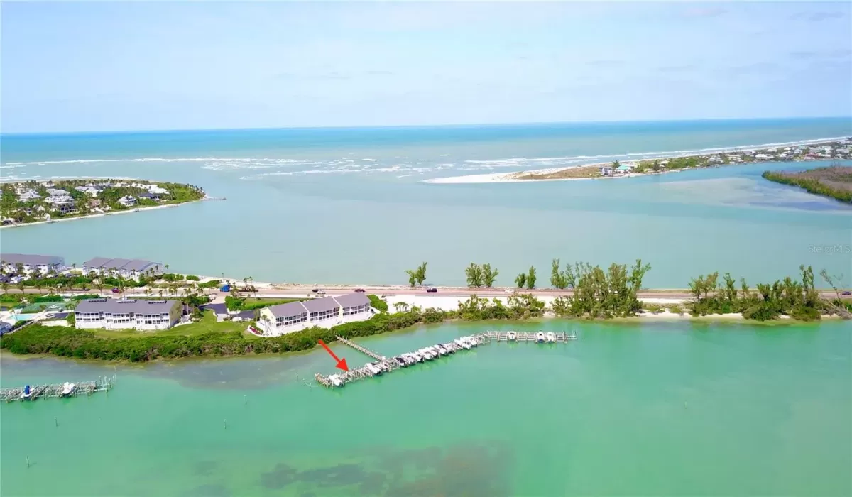 0 , 0 ,0,Residential,Sold,0,D6135904