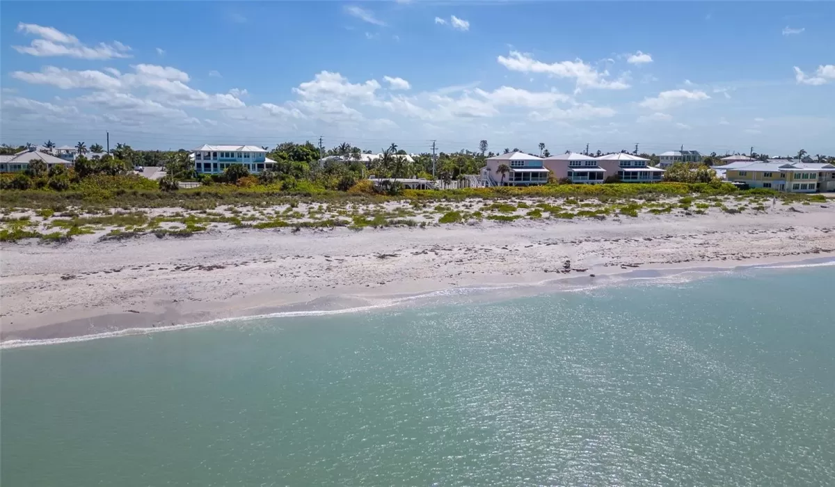 0 , 0 ,0,Land,Sold,0,D6136000