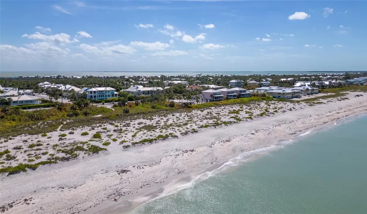 0 , 0 ,0,Land,Sold,0,D6136000