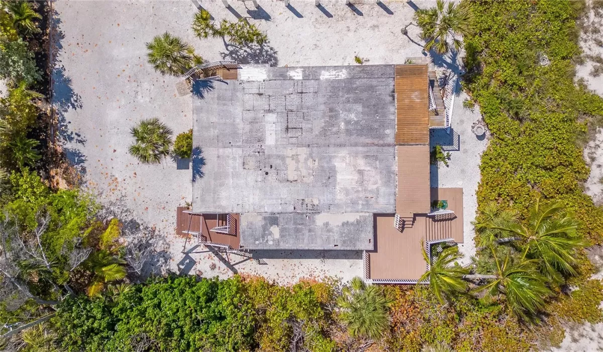 0 , 0 ,0,Land,Sold,0,D6136000