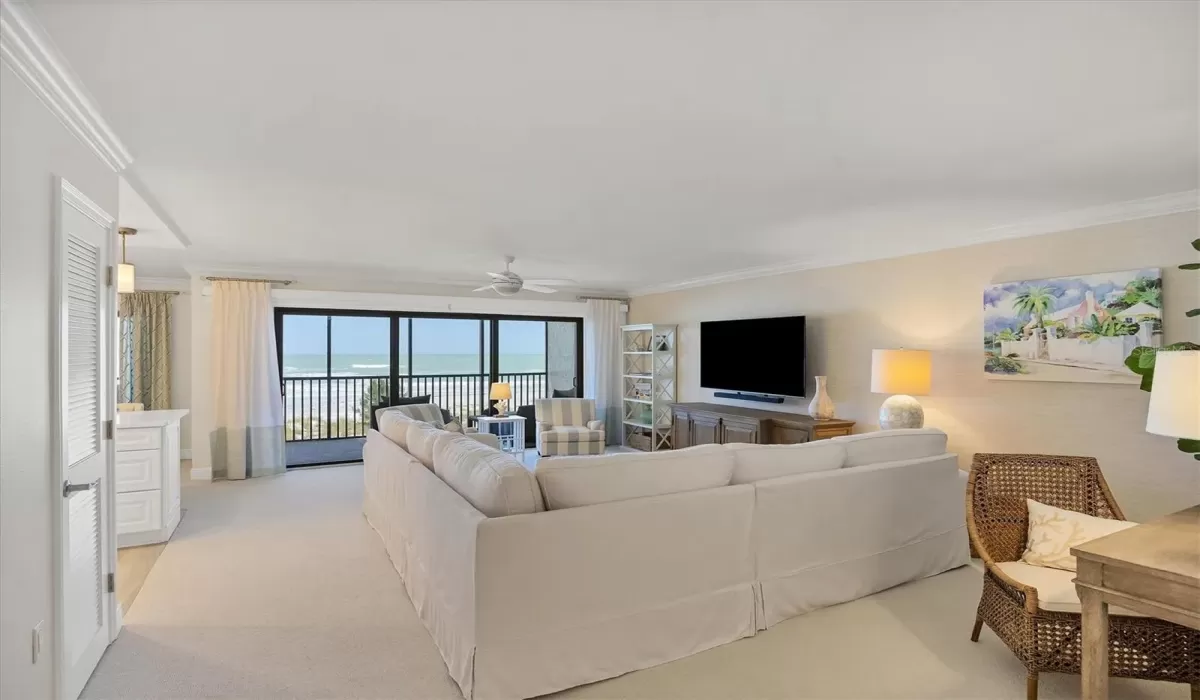 2 Bedrooms Bedrooms, 0 ,2 BathroomsBathrooms,Residential,Sold,0,D6136035