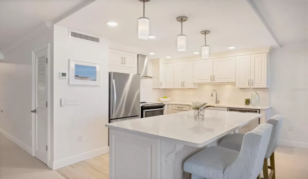 2 Bedrooms Bedrooms, 0 ,2 BathroomsBathrooms,Residential,Sold,0,D6136035