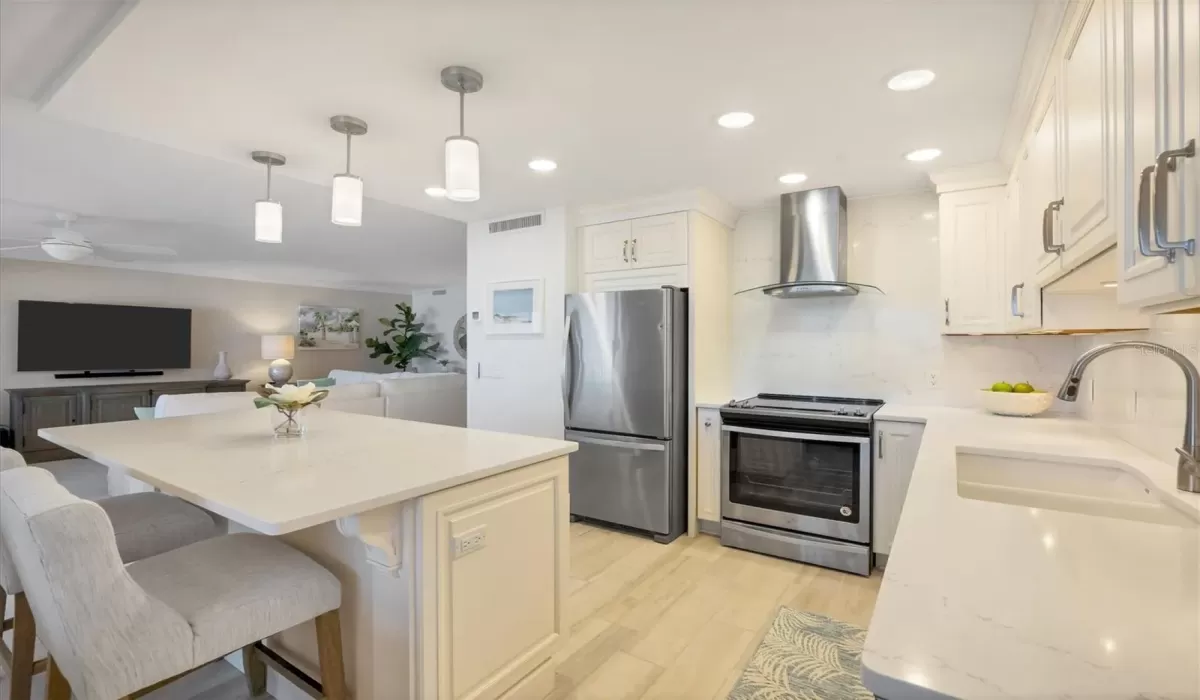 2 Bedrooms Bedrooms, 0 ,2 BathroomsBathrooms,Residential,Sold,0,D6136035