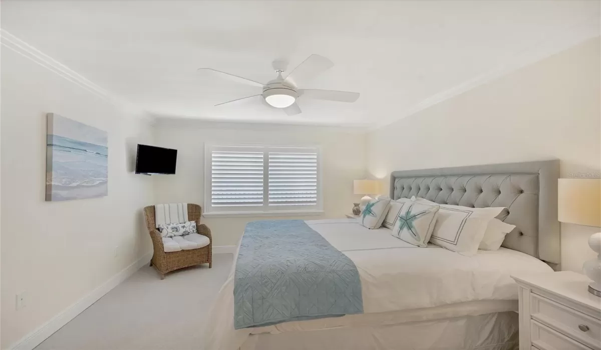 2 Bedrooms Bedrooms, 0 ,2 BathroomsBathrooms,Residential,Sold,0,D6136035