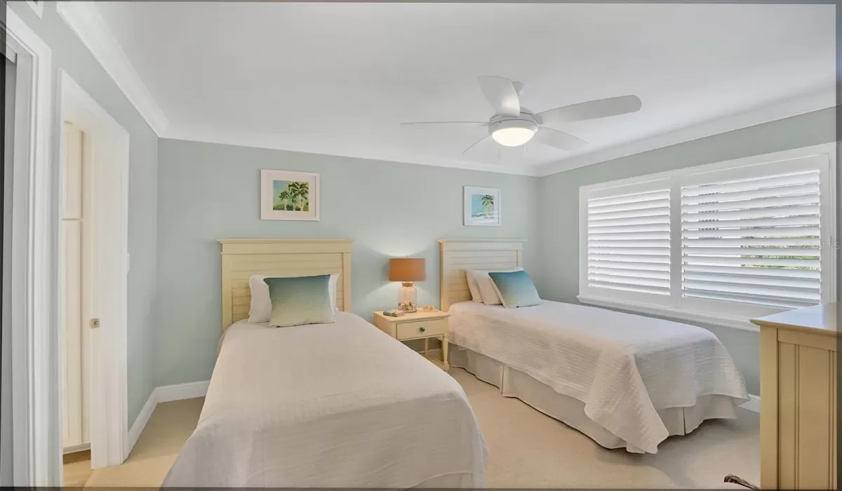 2 Bedrooms Bedrooms, 0 ,2 BathroomsBathrooms,Residential,Sold,0,D6136035