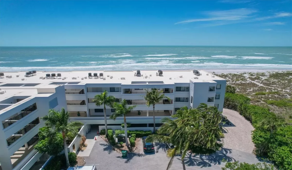 2 Bedrooms Bedrooms, 0 ,2 BathroomsBathrooms,Residential,Sold,0,D6136035