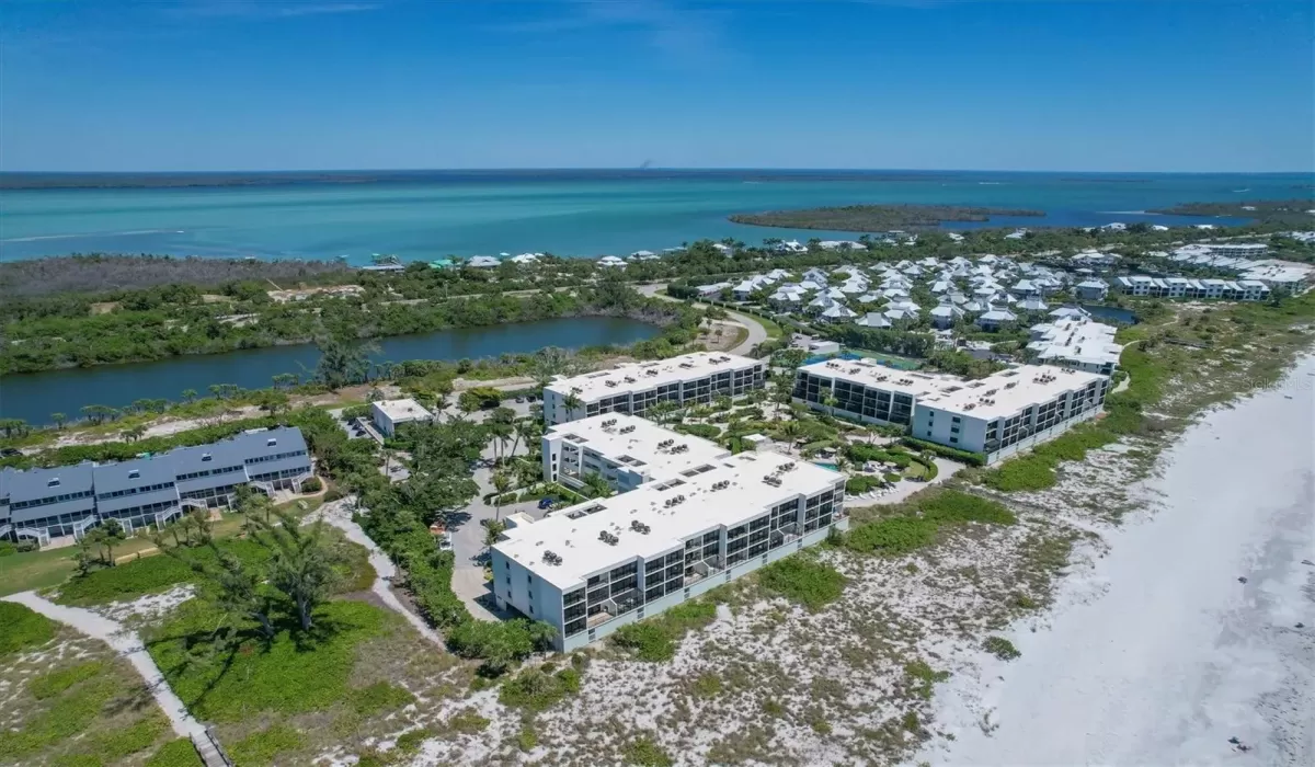 2 Bedrooms Bedrooms, 0 ,2 BathroomsBathrooms,Residential,Sold,0,D6136035