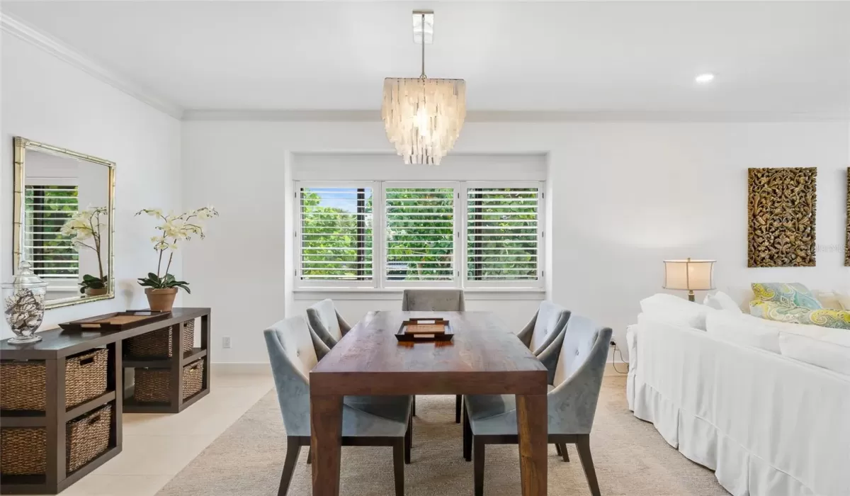 2 Bedrooms Bedrooms, 0 ,2 BathroomsBathrooms,Residential,Sold,0,D6135820