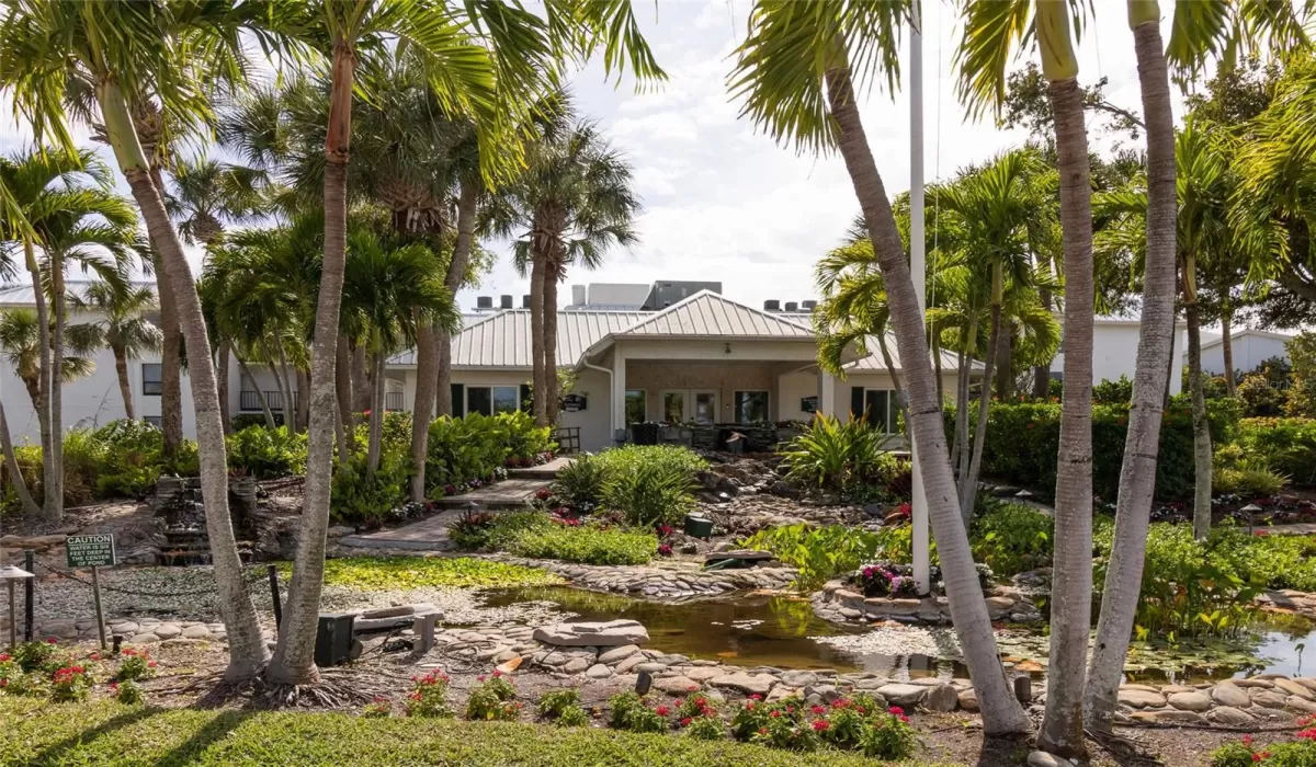 2 Bedrooms Bedrooms, 0 ,2 BathroomsBathrooms,Residential,Sold,0,D6135820