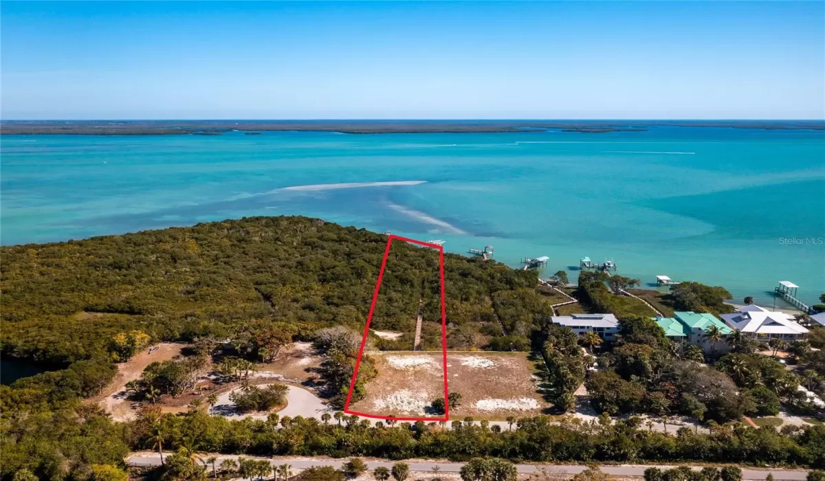 0 , 0 ,0,Land,For Sale,0,D6137379