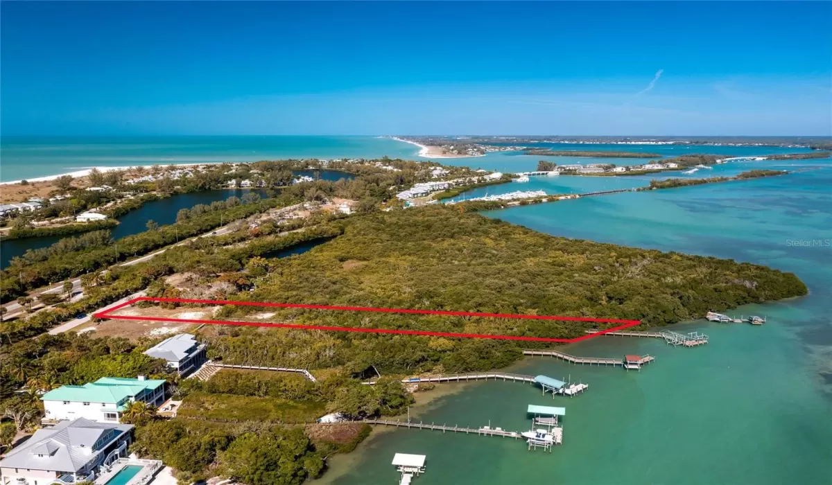 0 , 0 ,0,Land,For Sale,0,D6137379
