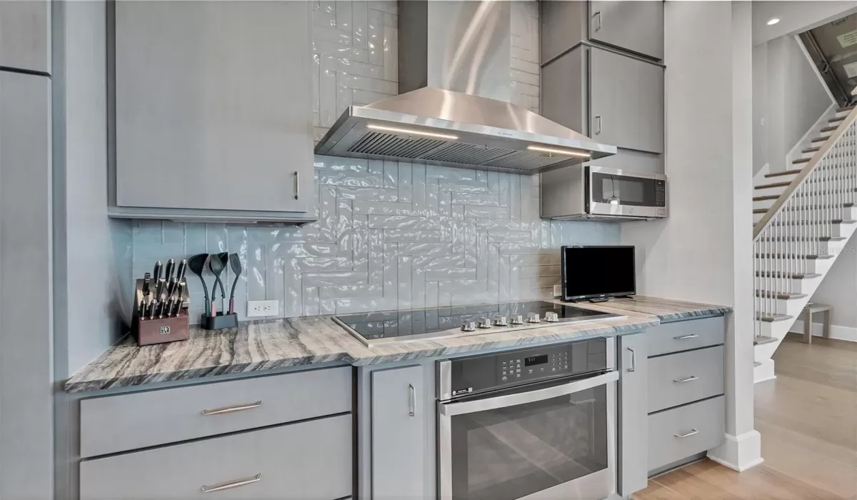 4 Bedrooms Bedrooms, 0 ,4 BathroomsBathrooms,Residential Lease,For Sale,0,D6138107