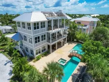 4 Bedrooms Bedrooms, 0 ,4 BathroomsBathrooms,Residential Lease,For Sale,0,D6138107