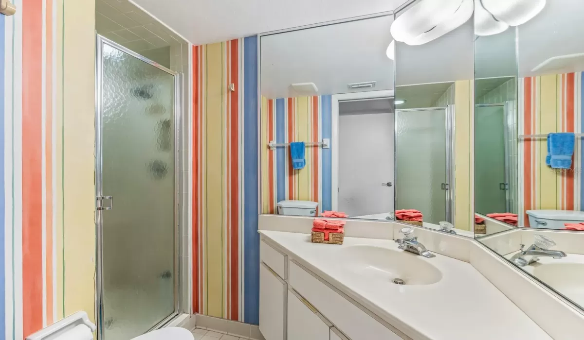 3 Bedrooms Bedrooms, 0 ,2 BathroomsBathrooms,Residential,Sold,0,D6138243