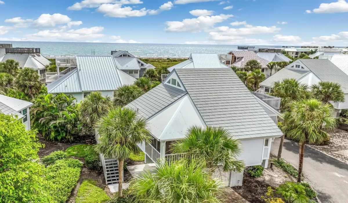 3 Bedrooms Bedrooms, 0 ,2 BathroomsBathrooms,Residential,Sold,0,D6138243