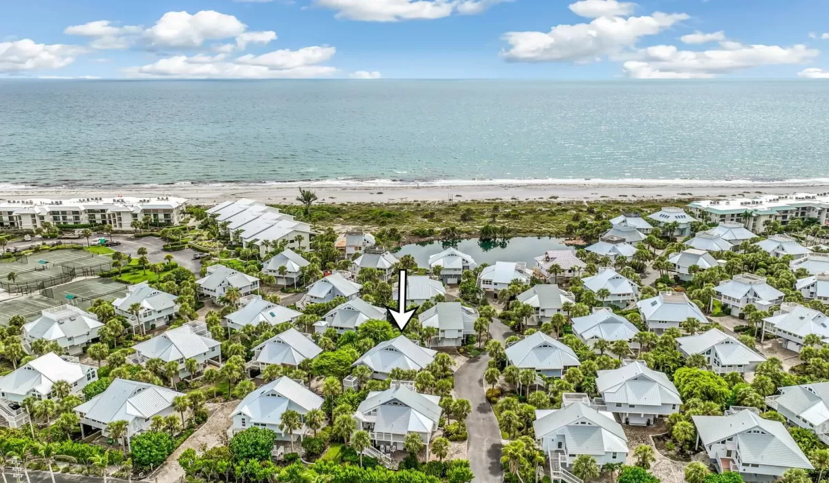 3 Bedrooms Bedrooms, 0 ,2 BathroomsBathrooms,Residential,Sold,0,D6138243