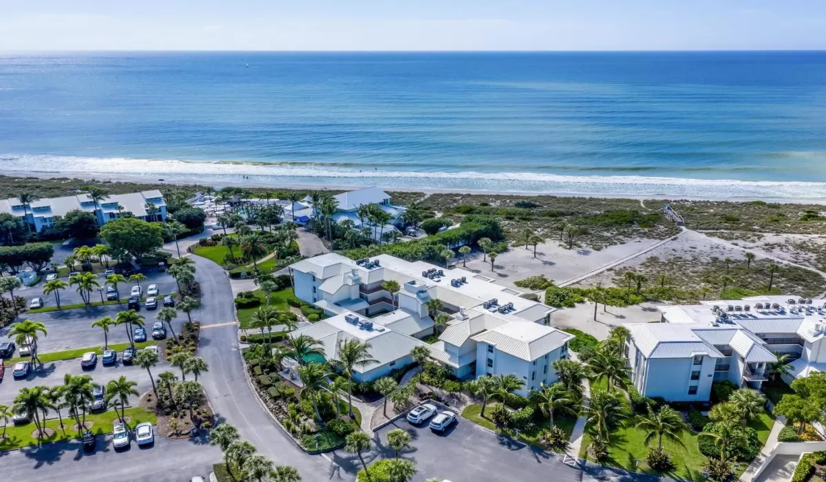 1 Bedroom Bedrooms, 0 ,2 BathroomsBathrooms,Residential,Sold,0,D6138755