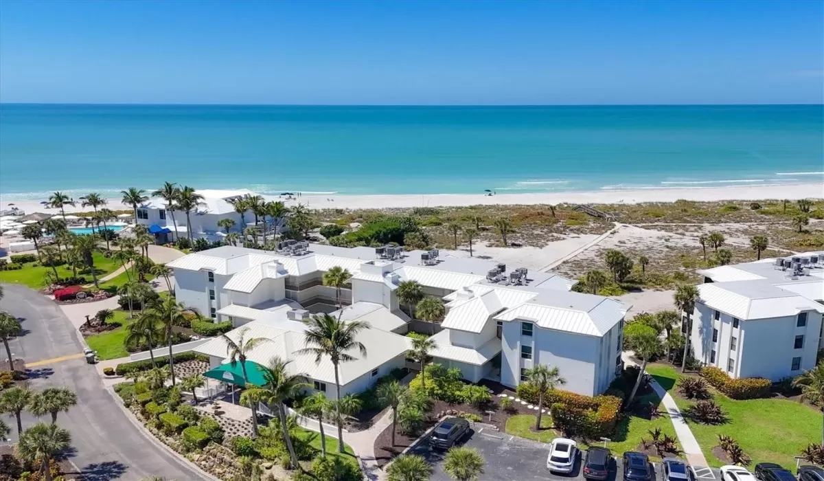 1 Bedroom Bedrooms, 0 ,2 BathroomsBathrooms,Residential,Sold,0,D6138836