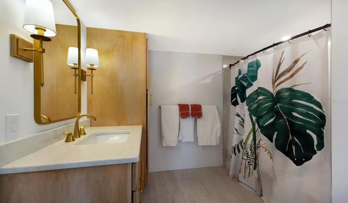1 Bedroom Bedrooms, 0 ,1 BathroomBathrooms,Residential,For Sale,0,D6139663