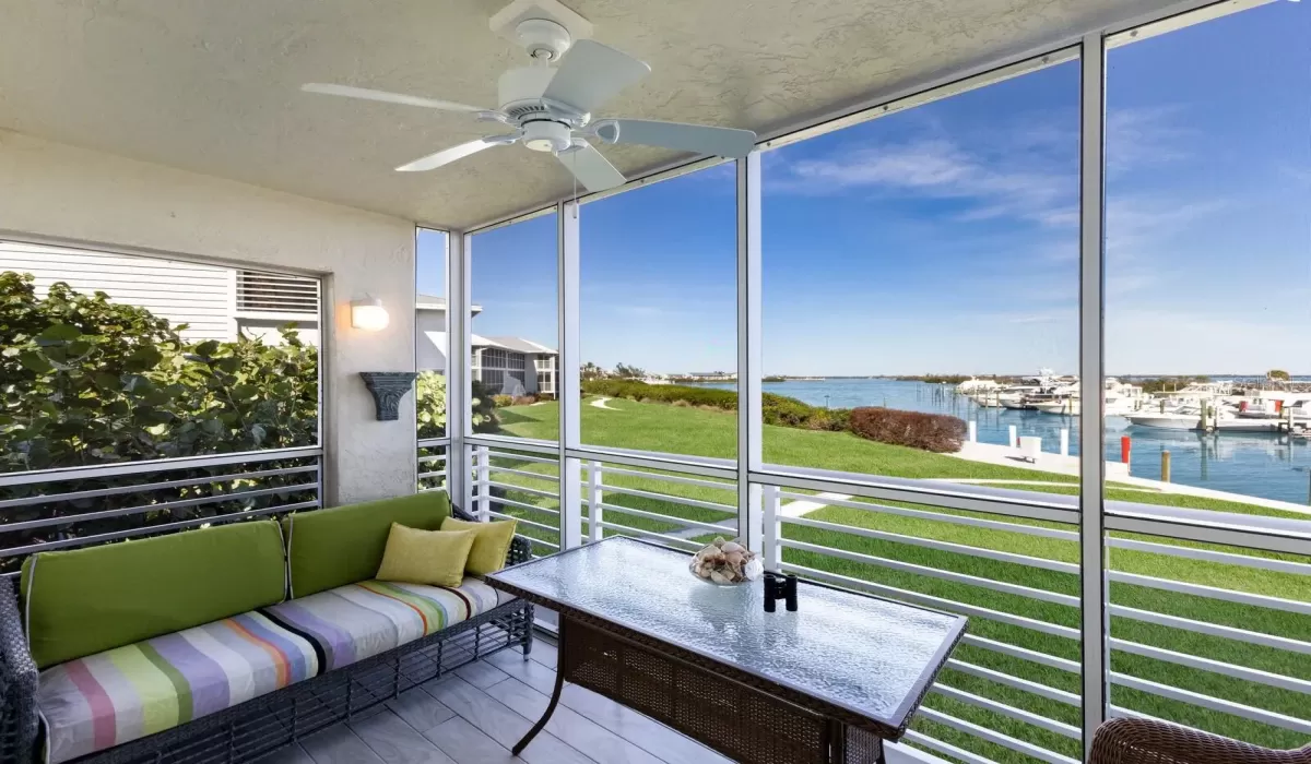 1 Bedroom Bedrooms, 0 ,1 BathroomBathrooms,Residential,For Sale,0,D6139663