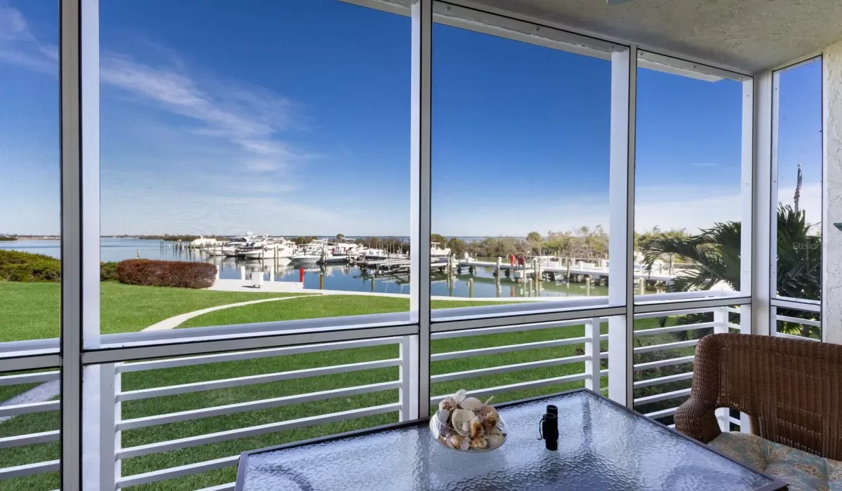1 Bedroom Bedrooms, 0 ,1 BathroomBathrooms,Residential,For Sale,0,D6139663