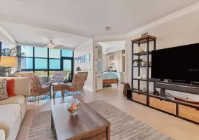 2 Bedrooms Bedrooms, 0 ,2 BathroomsBathrooms,Residential,For Sale,0,D6139754