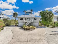 3 Bedrooms Bedrooms, 0 ,2 BathroomsBathrooms,Residential,Sold,0,D6140037