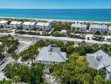 4 Bedrooms Bedrooms, 0 ,2 BathroomsBathrooms,Residential,Sold,0,D6139257