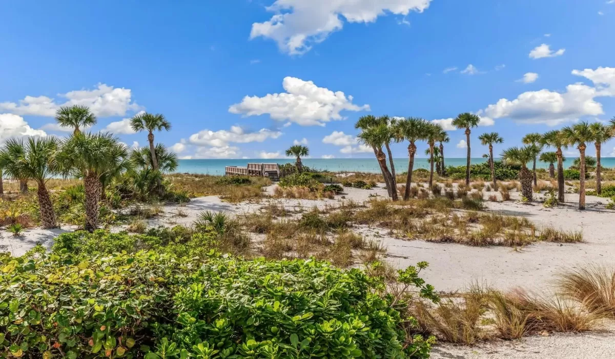 2 Bedrooms Bedrooms, 0 ,2 BathroomsBathrooms,Residential,Sold,0,D6139660