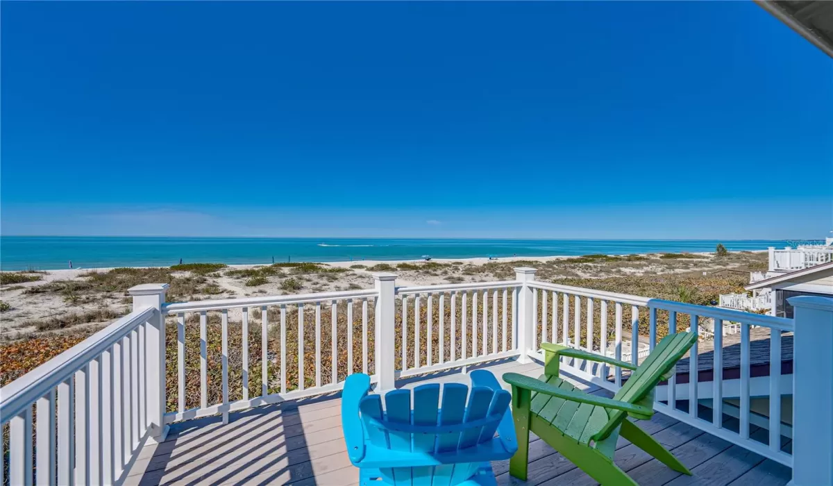 3 Bedrooms Bedrooms, 0 ,3 BathroomsBathrooms,Residential,Sold,0,D6140189