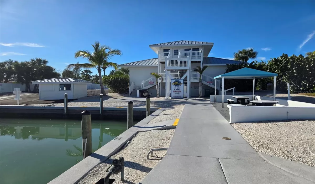 0 , 0 ,0,Residential,For Sale,0,D6140694 0 , 0 ,0,Residential,For Sale,0,D6140694
